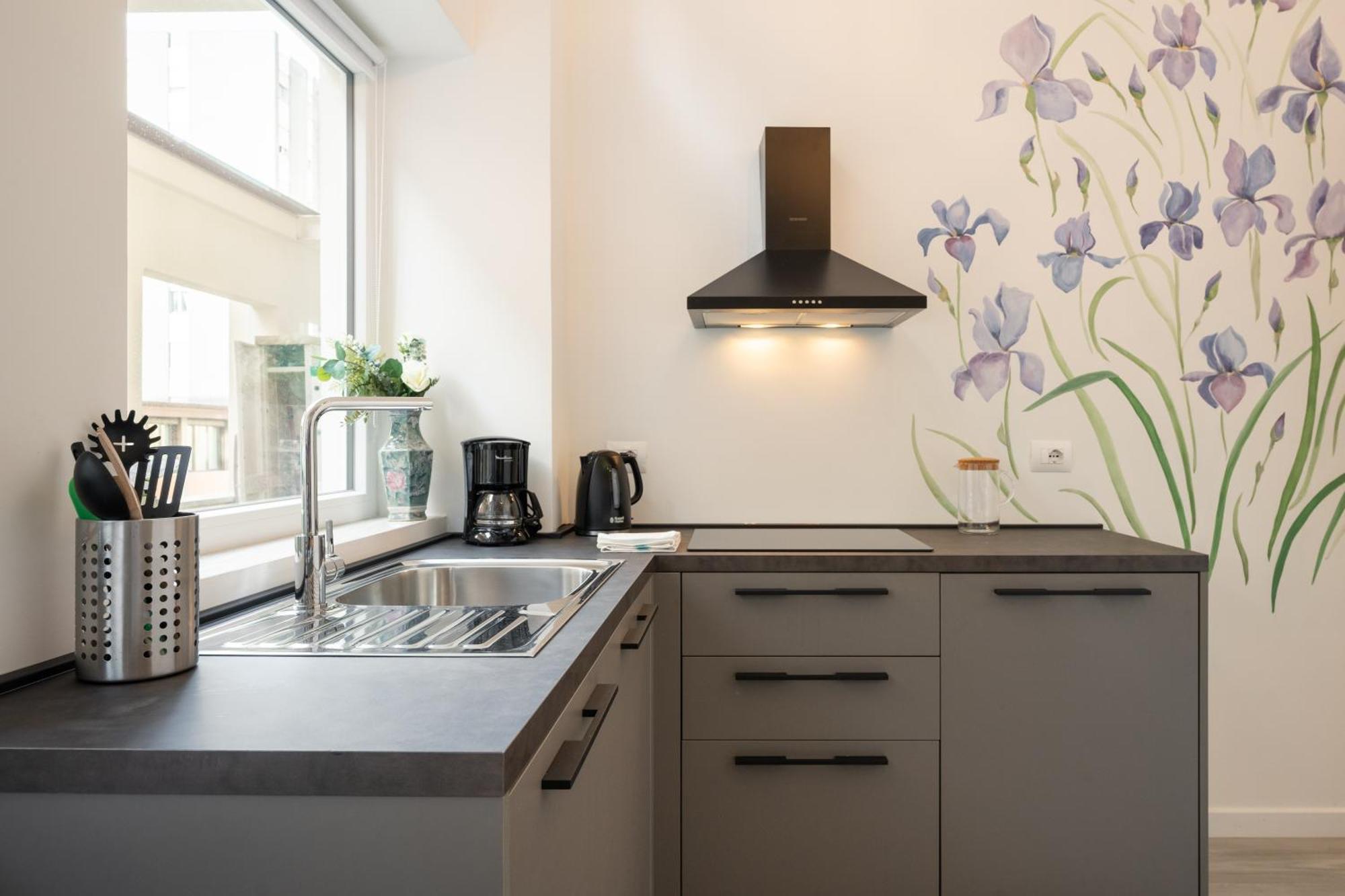 Via Della Villa Demidoff, 64 D - Florence Charming Apartments - New Bright Apartment With Tram 50M And Free Parking Florença Exterior foto